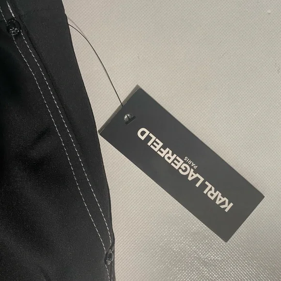 NEW Women's KARL LAGERFELD Paris  Stitch Cropped Pants Side Zip Black $99 - Picture 8 of 14